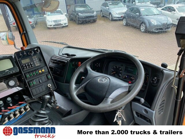 Mercedes-Benz Atego 1524 L 4x2 Kehrmaschine FAUN Viajet - Road sweeper: picture 3 Mercedes-Benz Atego 1524 L 4x2 Kehrmaschine FAUN Viajet - Road sweeper: picture 3