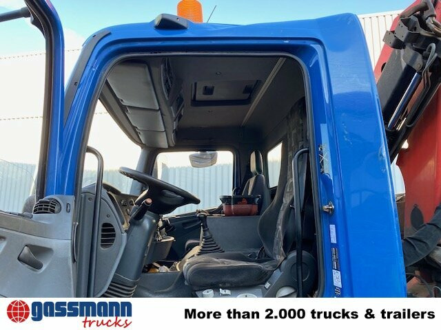 Mercedes-Benz Axor 1828 L 4x2 mit Kran Palfinger PK 9501, Funk - Dropside/ Flatbed truck, Crane truck: picture 4 Mercedes-Benz Axor 1828 L 4x2 mit Kran Palfinger PK 9501, Funk - Dropside/ Flatbed truck, Crane truck: picture 4