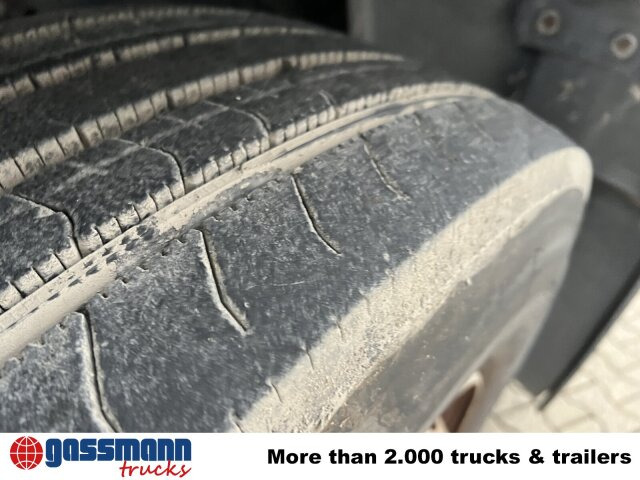 Iveco Stralis AD440X42T/P 4x2, Ex- Army - Tractor unit: picture 3 Iveco Stralis AD440X42T/P 4x2, Ex- Army - Tractor unit: picture 3