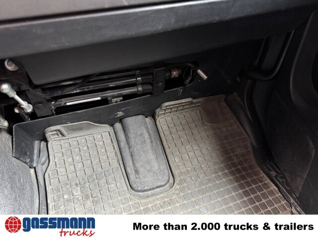 MAN TGX 18.360 4x2 BLS, Fahrschulausstattung - Tractor unit: picture 3 MAN TGX 18.360 4x2 BLS, Fahrschulausstattung - Tractor unit: picture 3