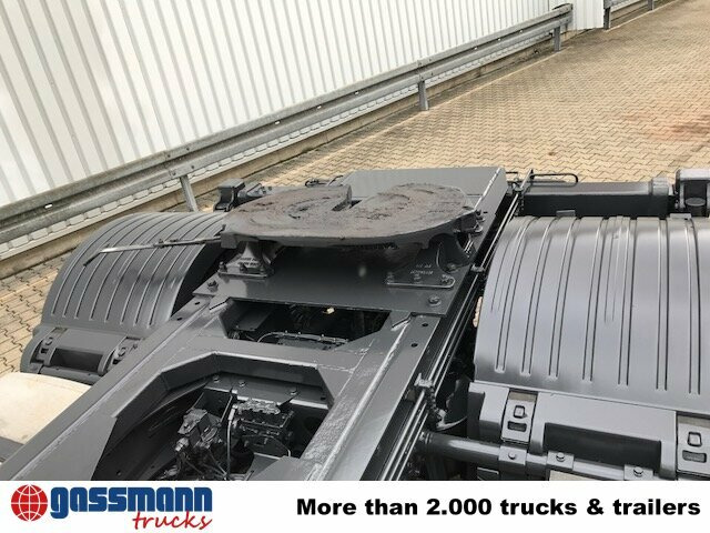 Tractor unit Mercedes-Benz Actros 1836 LS 4x2 mit Kran MKG HLK 330HP: picture 15
