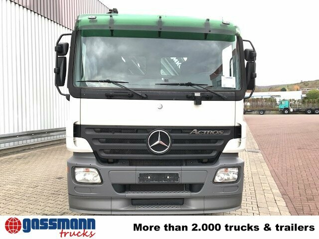 Tractor unit Mercedes-Benz Actros 1836 LS 4x2 mit Kran MKG HLK 330HP: picture 9