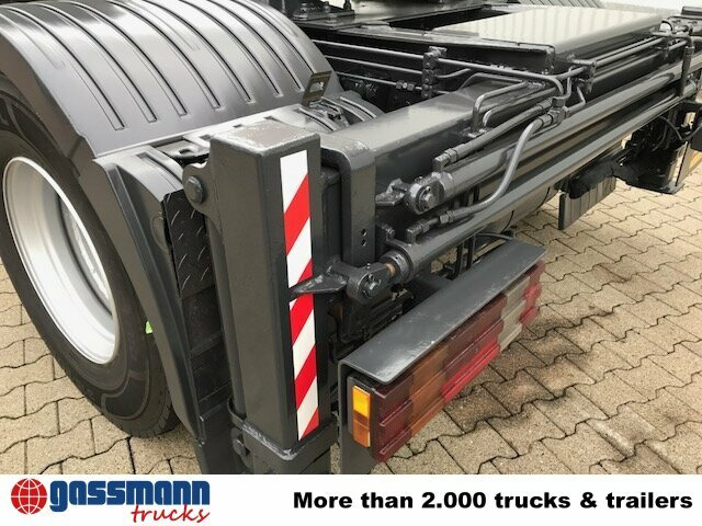 Tractor unit Mercedes-Benz Actros 1836 LS 4x2 mit Kran MKG HLK 330HP: picture 14