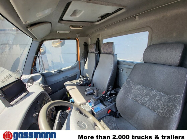 Unimog U 20 4x4, Zapfwelle, Kran Hiab 022D-3 HiDuo, - Van: picture 2 Unimog U 20 4x4, Zapfwelle, Kran Hiab 022D-3 HiDuo, - Van: picture 2