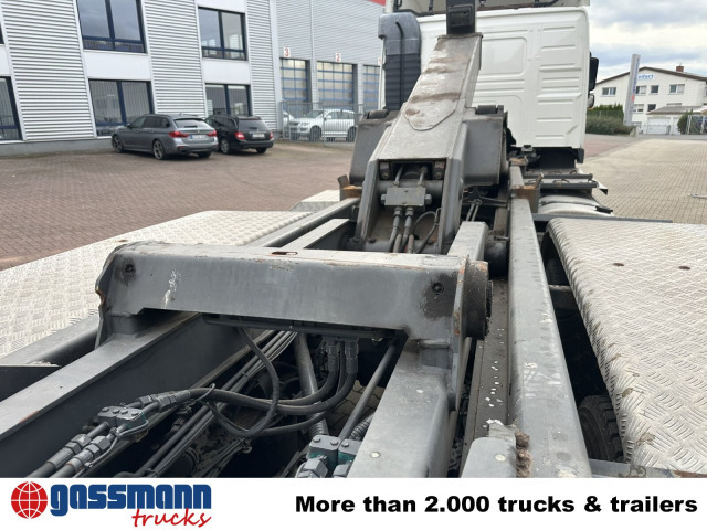 Volvo FM 400/6x4 R, VDL S-21-6200 4.50 bis 7.00m - Hook lift truck: picture 3 Volvo FM 400/6x4 R, VDL S-21-6200 4.50 bis 7.00m - Hook lift truck: picture 3