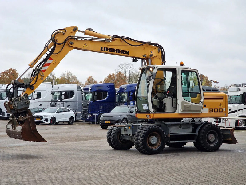 Liebherr A900C - 95 KW - Central Greasing - - Wheel excavator: picture 4 Liebherr A900C - 95 KW - Central Greasing - - Wheel excavator: picture 4