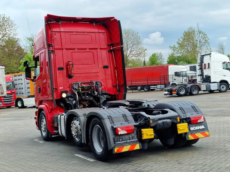 Scania R580 V8 Topline 6x2/4 MLB - Retarder - Full air - Steering axle - 2x tank - Tractor unit: picture 5 Scania R580 V8 Topline 6x2/4 MLB - Retarder - Full air - Steering axle - 2x tank - Tractor unit: picture 5