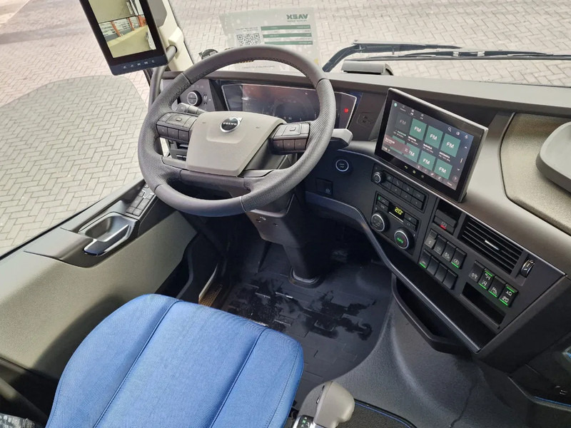 New Tractor unit Volvo FH 13.500 Aero Globetrotter XL 4x2 - I Save - Retarder - I parkcool - 2x tank - Mirror cams: picture 11