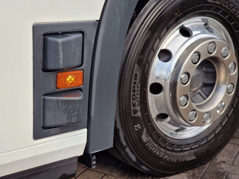 New Tractor unit Volvo FH 13.500 Aero Globetrotter XL 4x2 - I Save - Retarder - I parkcool - 2x tank - Mirror cams: picture 13