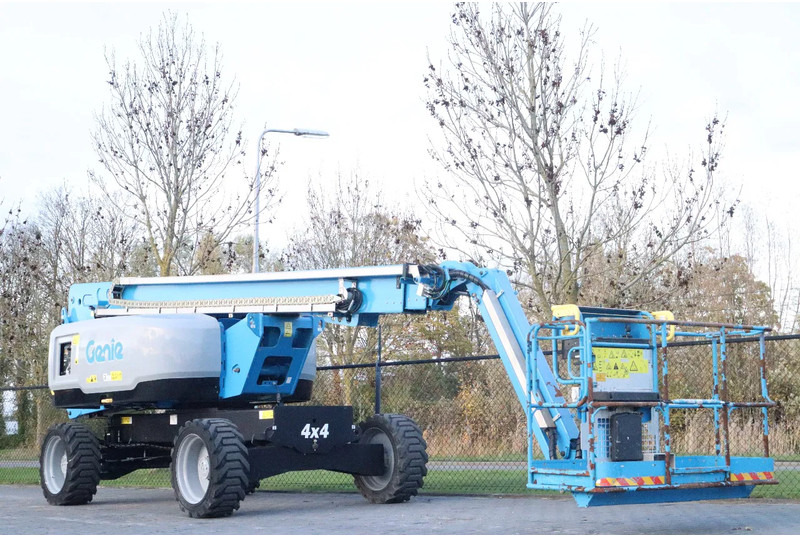 Genie S-80 J | 26.5 METER | 300 KG | LOW HOURS - Articulated boom: picture 5 Genie S-80 J | 26.5 METER | 300 KG | LOW HOURS - Articulated boom: picture 5