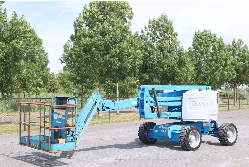 Genie Z51/J | 17.6 METER | GOOD CONDITION - Articulated boom: picture 2 Genie Z51/J | 17.6 METER | GOOD CONDITION - Articulated boom: picture 2