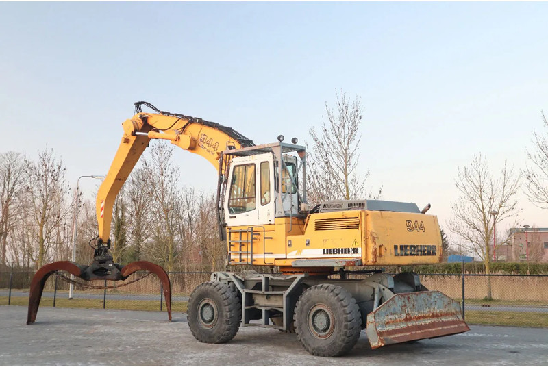 Liebherr A944 B HD | LOG GRAPPLE | HOLZGREIFER | TIMBER - Waste/ Industry handler: picture 3 Liebherr A944 B HD | LOG GRAPPLE | HOLZGREIFER | TIMBER - Waste/ Industry handler: picture 3