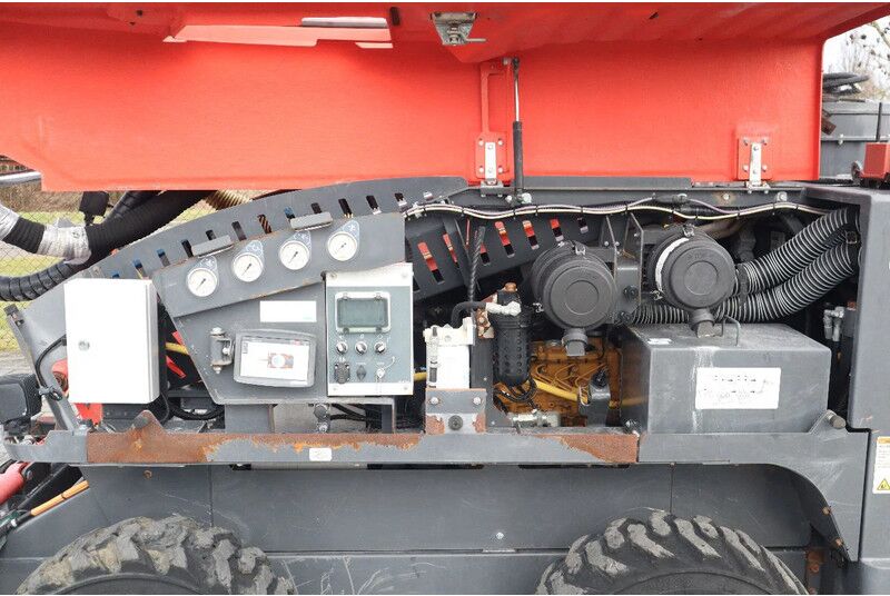 Drilling rig Sandvik COMMANDO DC130 Ri | SURFACE DRILLING RIG | REMOTE: picture 13 Drilling rig Sandvik COMMANDO DC130 Ri | SURFACE DRILLING RIG | REMOTE: picture 13
