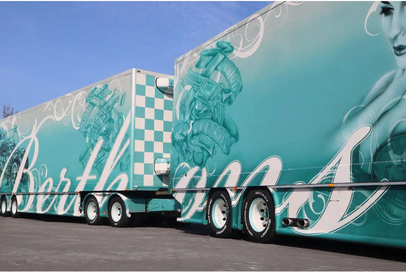 Scania R560 V8 R560 | BERTHONS HOT ROD | CUSTOM SPECIAL TRUCK - Closed box semi-trailer: picture 5 Scania R560 V8 R560 | BERTHONS HOT ROD | CUSTOM SPECIAL TRUCK - Closed box semi-trailer: picture 5