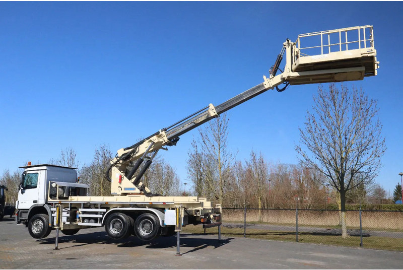 Mercedes-Benz Actros 2636 6X4 | TUNNEL PLATFORM | REMOTE DRIVING - Truck: picture 2 Mercedes-Benz Actros 2636 6X4 | TUNNEL PLATFORM | REMOTE DRIVING - Truck: picture 2