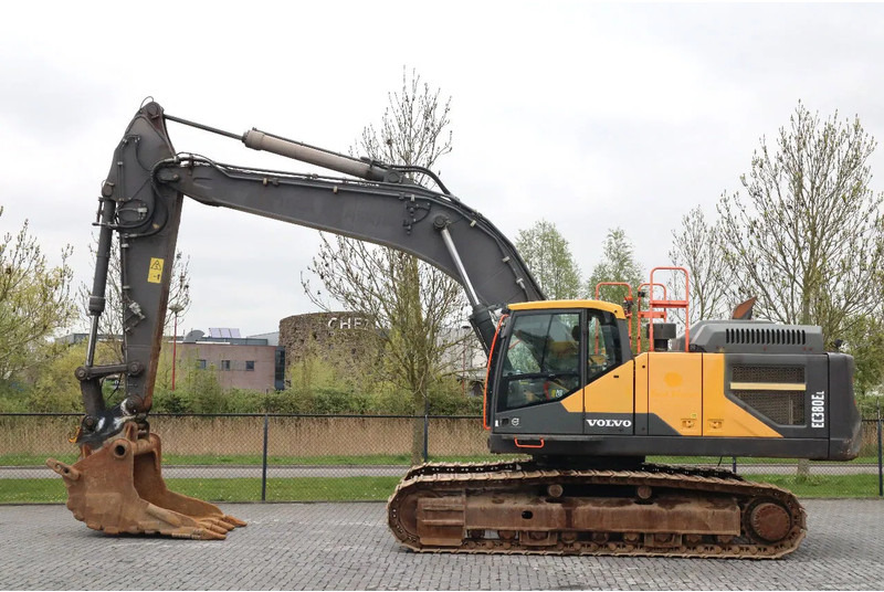Volvo EC380EL | EC 380 EL | BUCKET | QUICK COUPLER - Crawler excavator: picture 1 Volvo EC380EL | EC 380 EL | BUCKET | QUICK COUPLER - Crawler excavator: picture 1