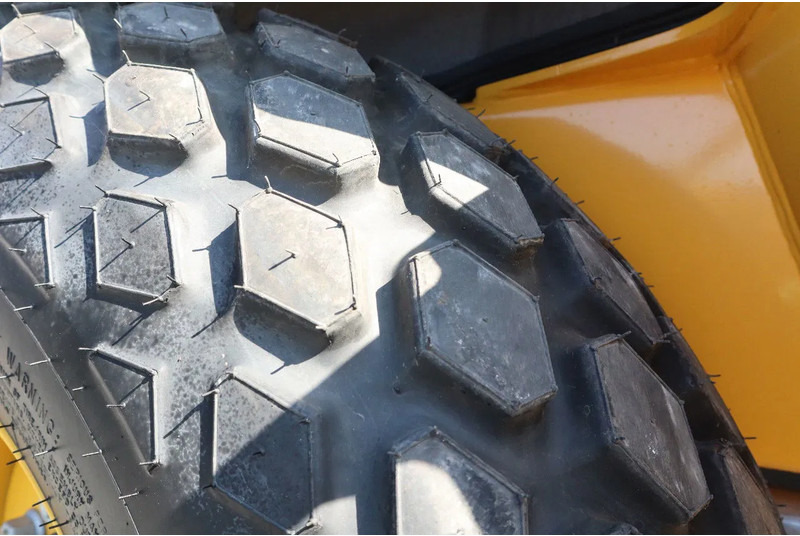 Combination roller Volvo SD75B | SD 75 B | NEW / UNUSED | 1 YEAR WARRANTY: picture 9 Combination roller Volvo SD75B | SD 75 B | NEW / UNUSED | 1 YEAR WARRANTY: picture 9