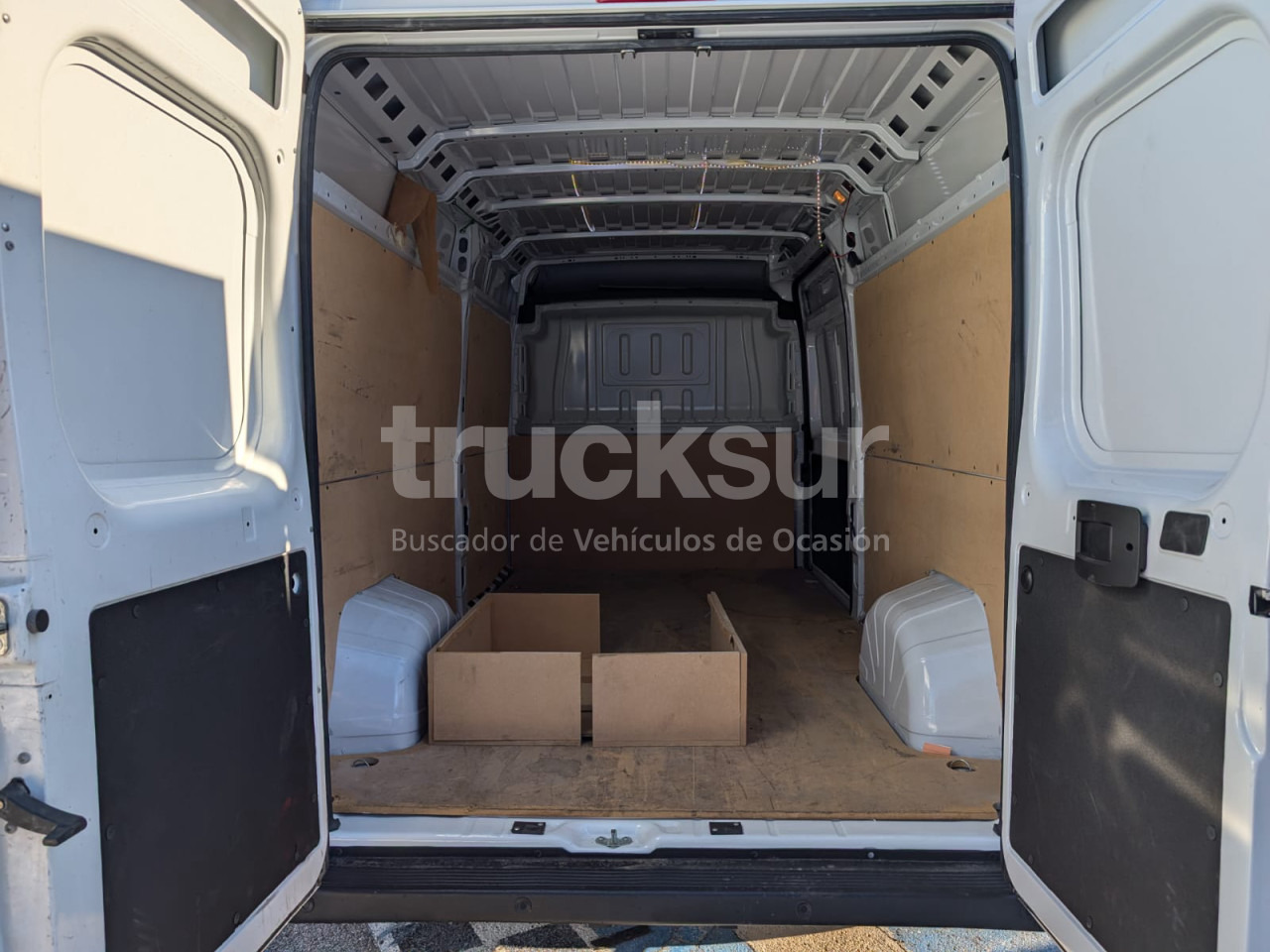 Box van FIAT DUCATO 125.35: picture 9