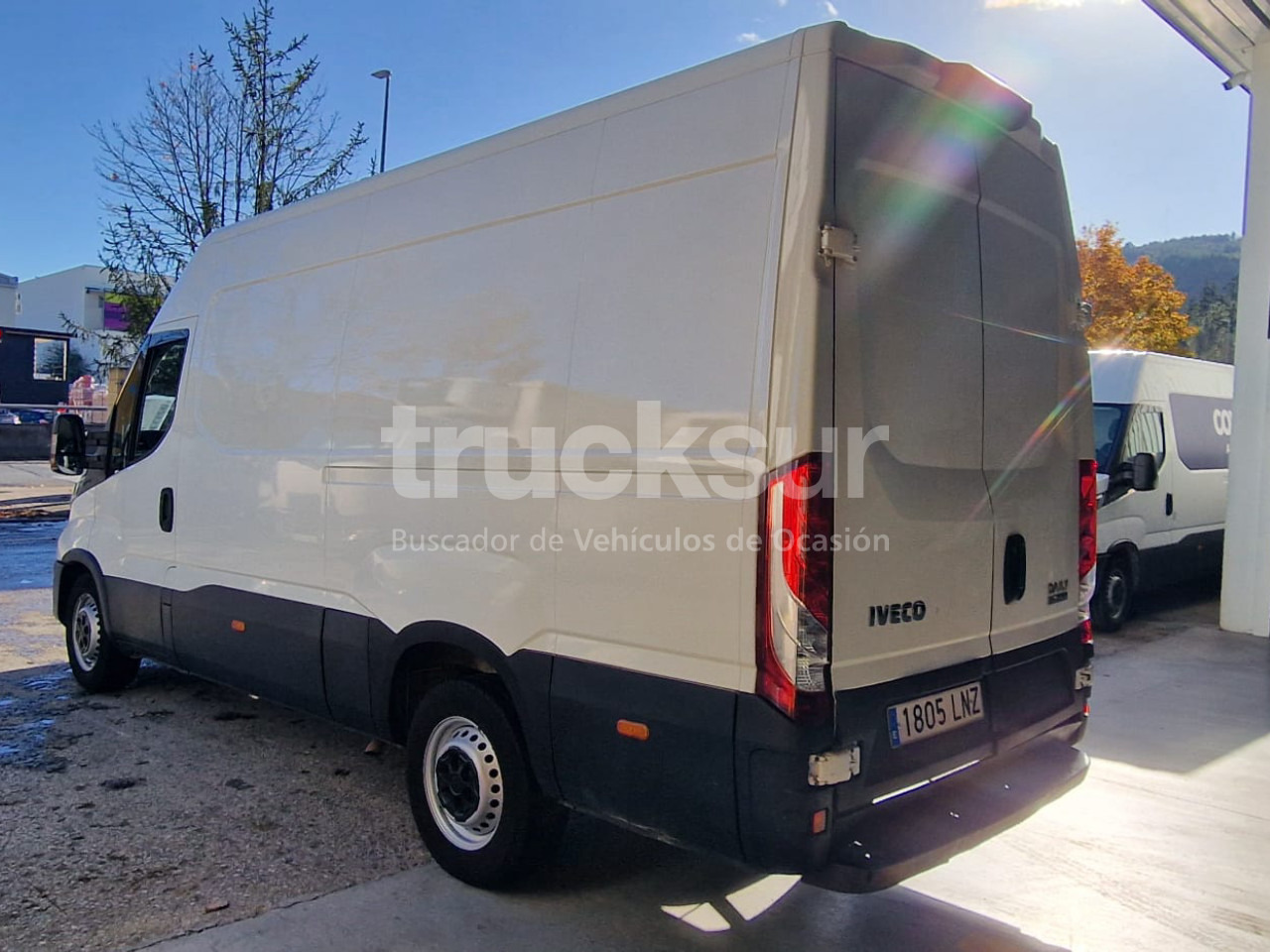 IVECO 35S14 12M3 - Box van: picture 5 IVECO 35S14 12M3 - Box van: picture 5