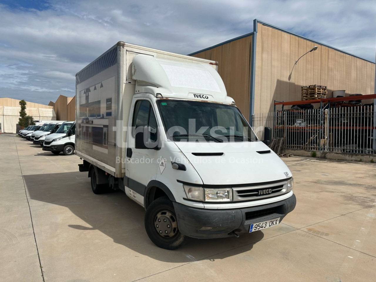 IVECO DAILY 35C14 - Box van: picture 2 IVECO DAILY 35C14 - Box van: picture 2