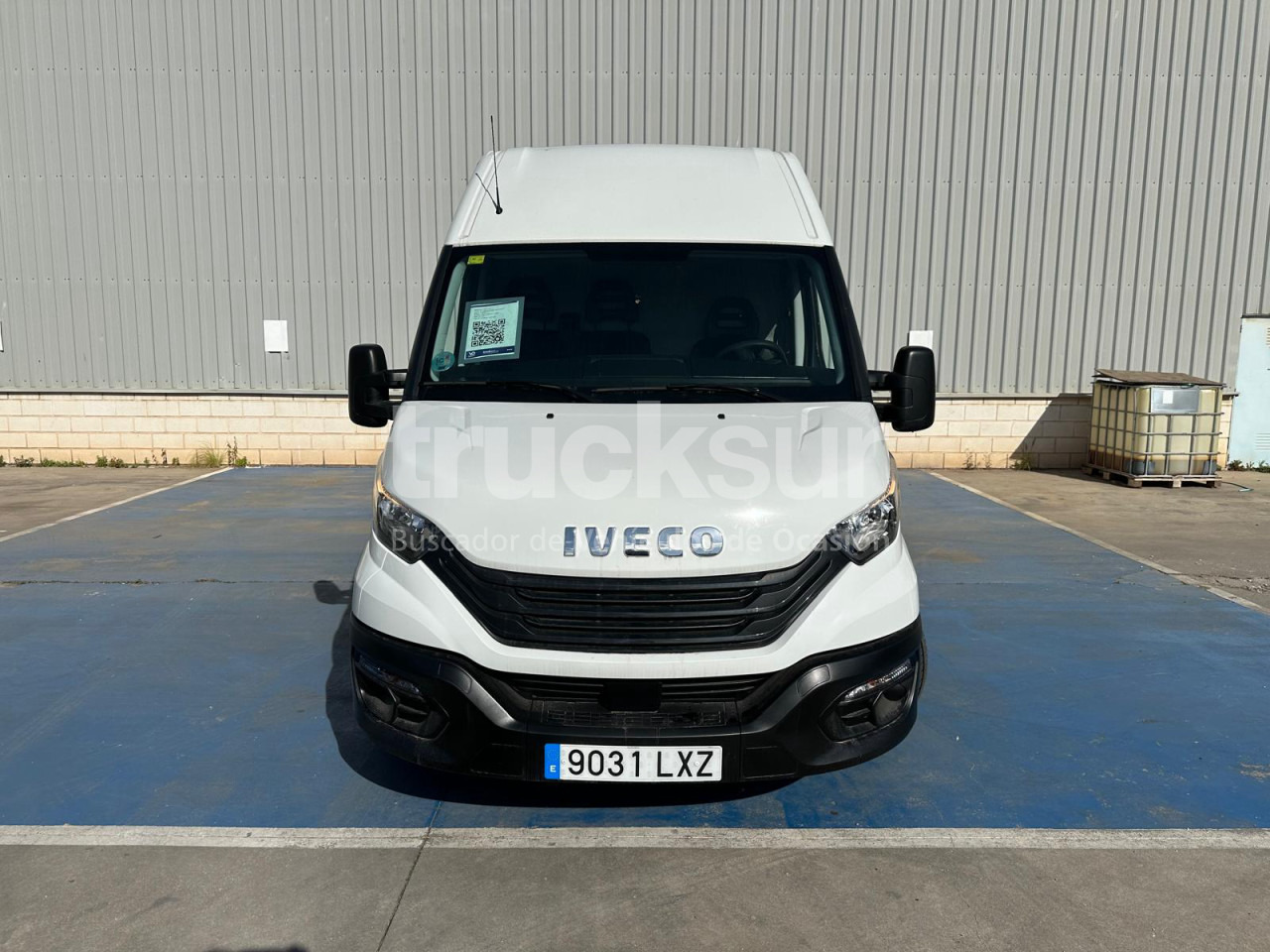 IVECO DAILY 35S16 F 12M3 - Box van: picture 3 IVECO DAILY 35S16 F 12M3 - Box van: picture 3