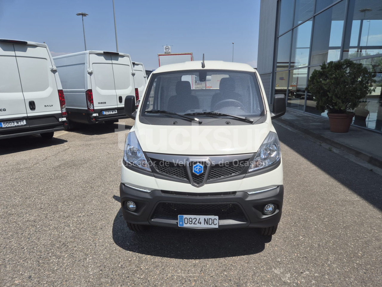 IVECO PIAGGIO PORTER 1.5I LONG RANGE - Flatbed van: picture 4 IVECO PIAGGIO PORTER 1.5I LONG RANGE - Flatbed van: picture 4