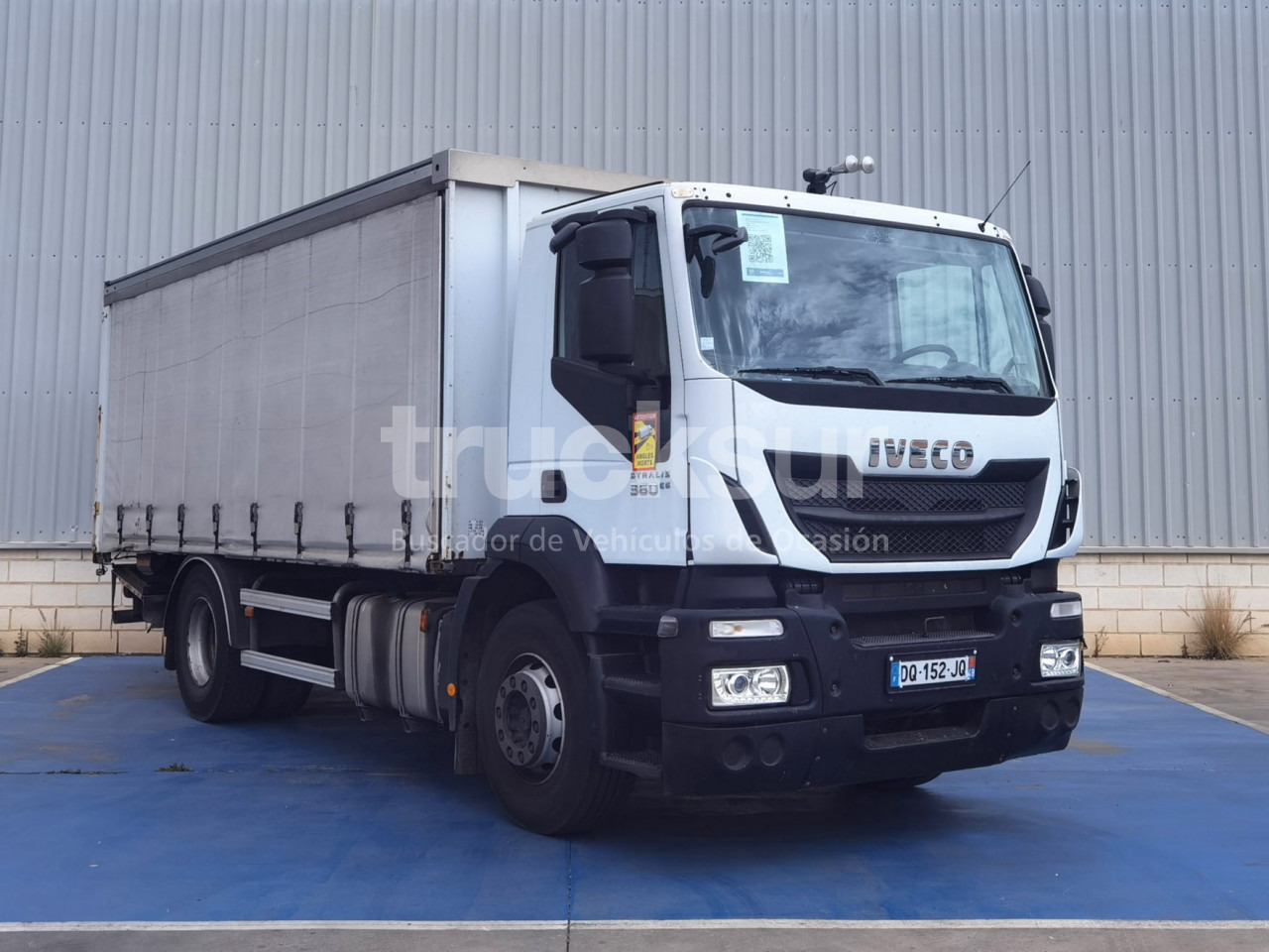 IVECO STRALIS AD190S36 - Curtainsider truck: picture 2 IVECO STRALIS AD190S36 - Curtainsider truck: picture 2