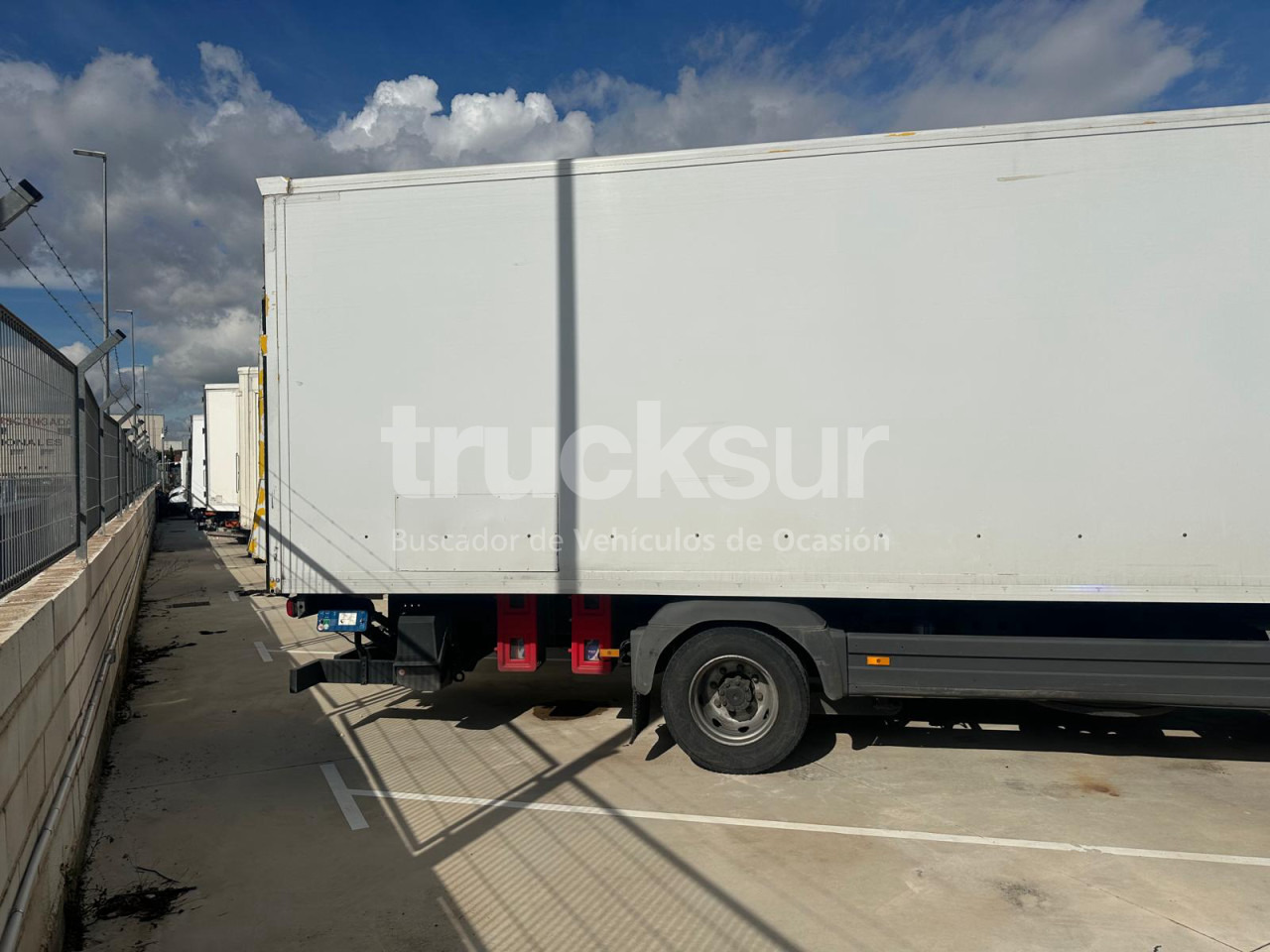 MERCEDES ATEGO - Box truck: picture 4 MERCEDES ATEGO - Box truck: picture 4