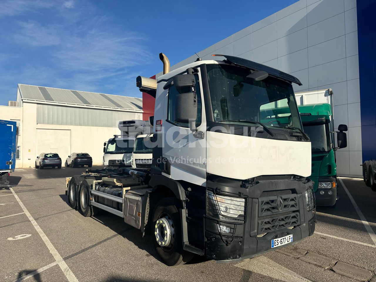 RENAULT C430.26 6X2 - Hook lift truck: picture 4 RENAULT C430.26 6X2 - Hook lift truck: picture 4