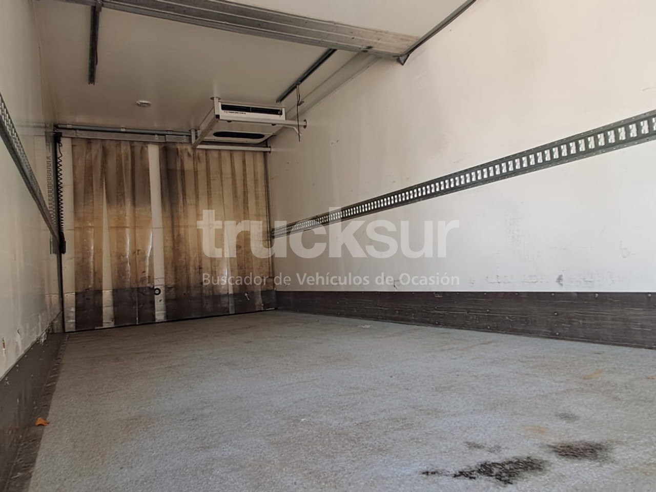 Refrigerator truck RENAULT D13.240: picture 17 Refrigerator truck RENAULT D13.240: picture 17