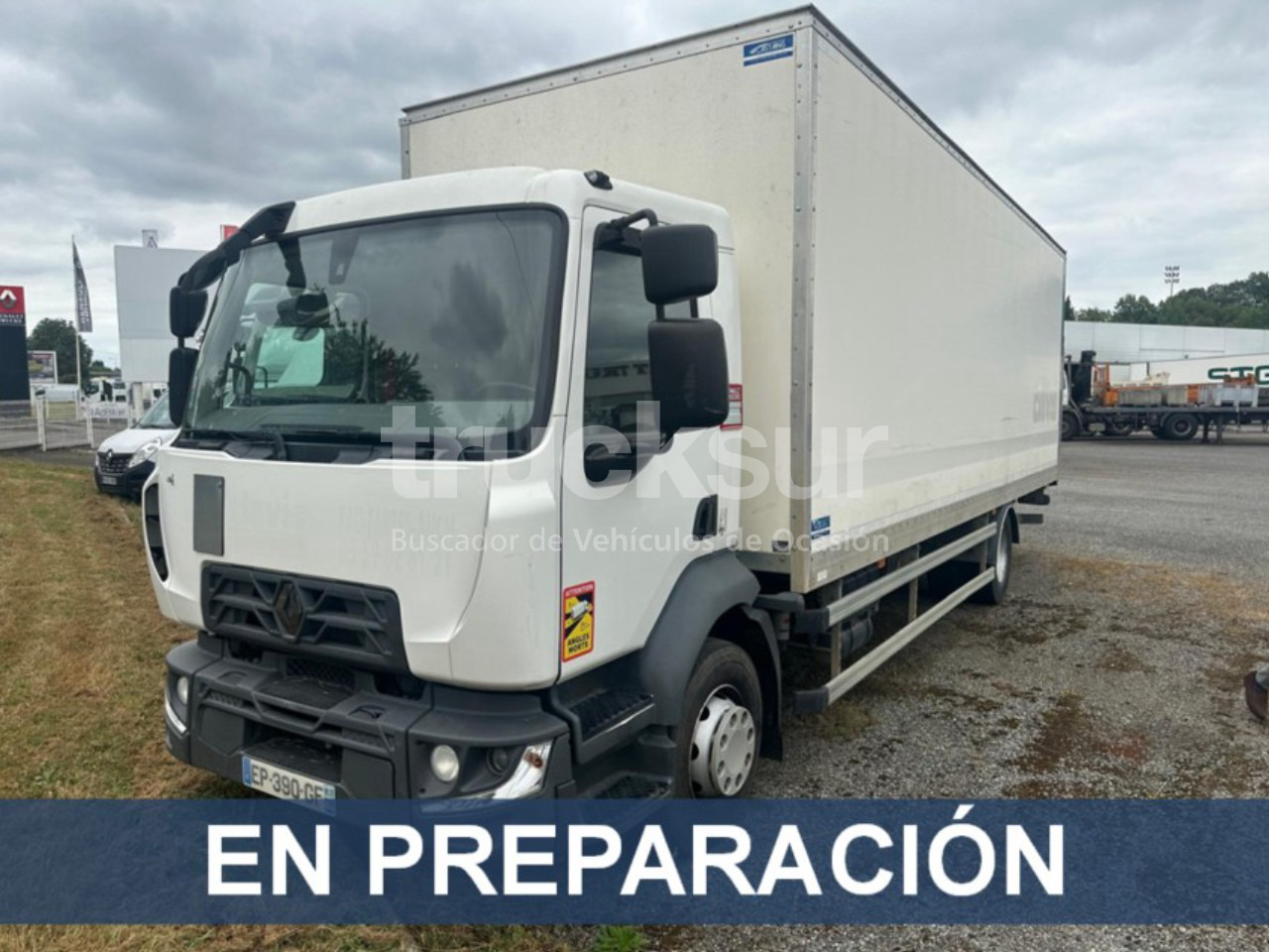 RENAULT D240.16 - Isothermal truck: picture 1 RENAULT D240.16 - Isothermal truck: picture 1