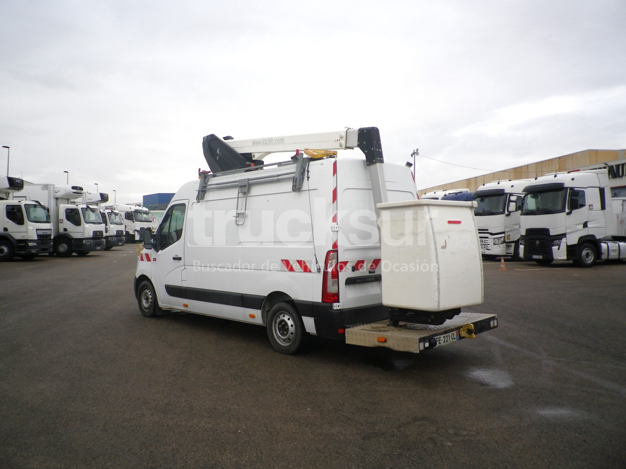 RENAULT MASTER 130.35 CESTA - Box van: picture 5 RENAULT MASTER 130.35 CESTA - Box van: picture 5