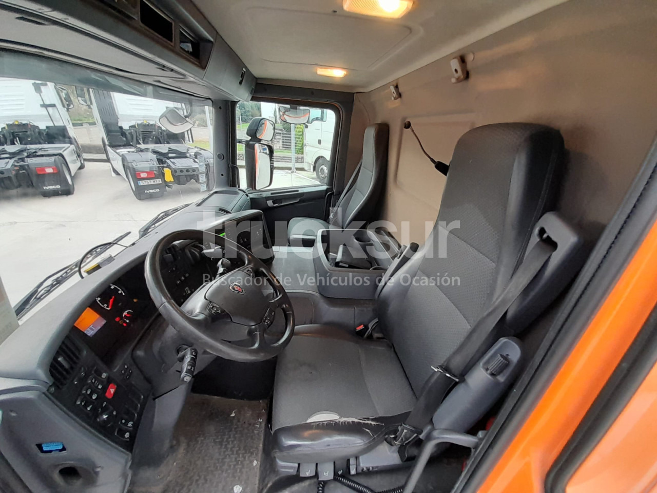 SCANIA P280 - Box truck: picture 4 SCANIA P280 - Box truck: picture 4