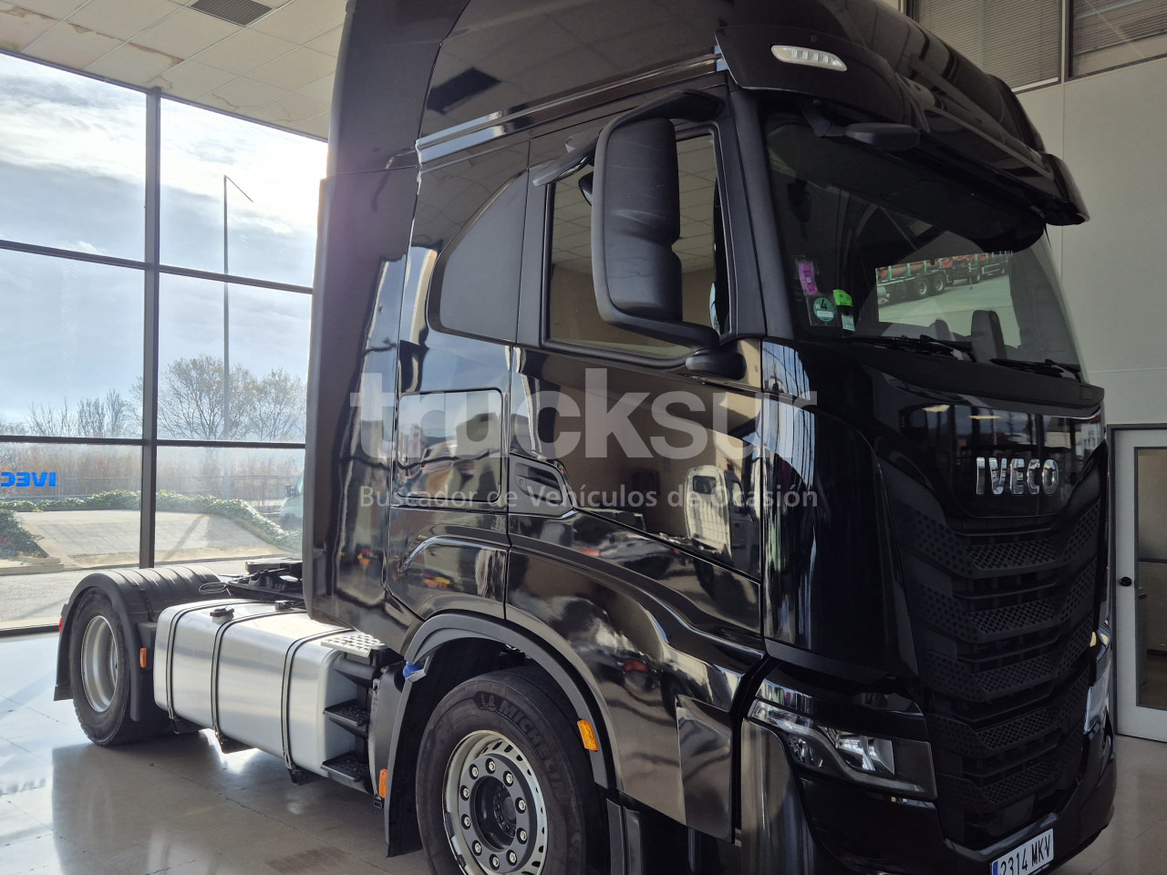 IVECO S-WAY AS440S46T/P - Tractor unit: picture 3 IVECO S-WAY AS440S46T/P - Tractor unit: picture 3