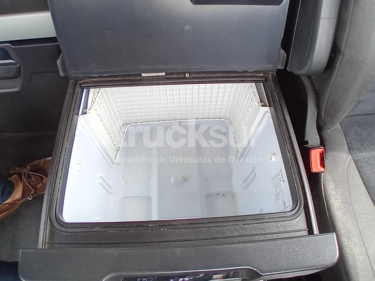 Tractor unit IVECO S-WAY AS440S51T/P: picture 14
