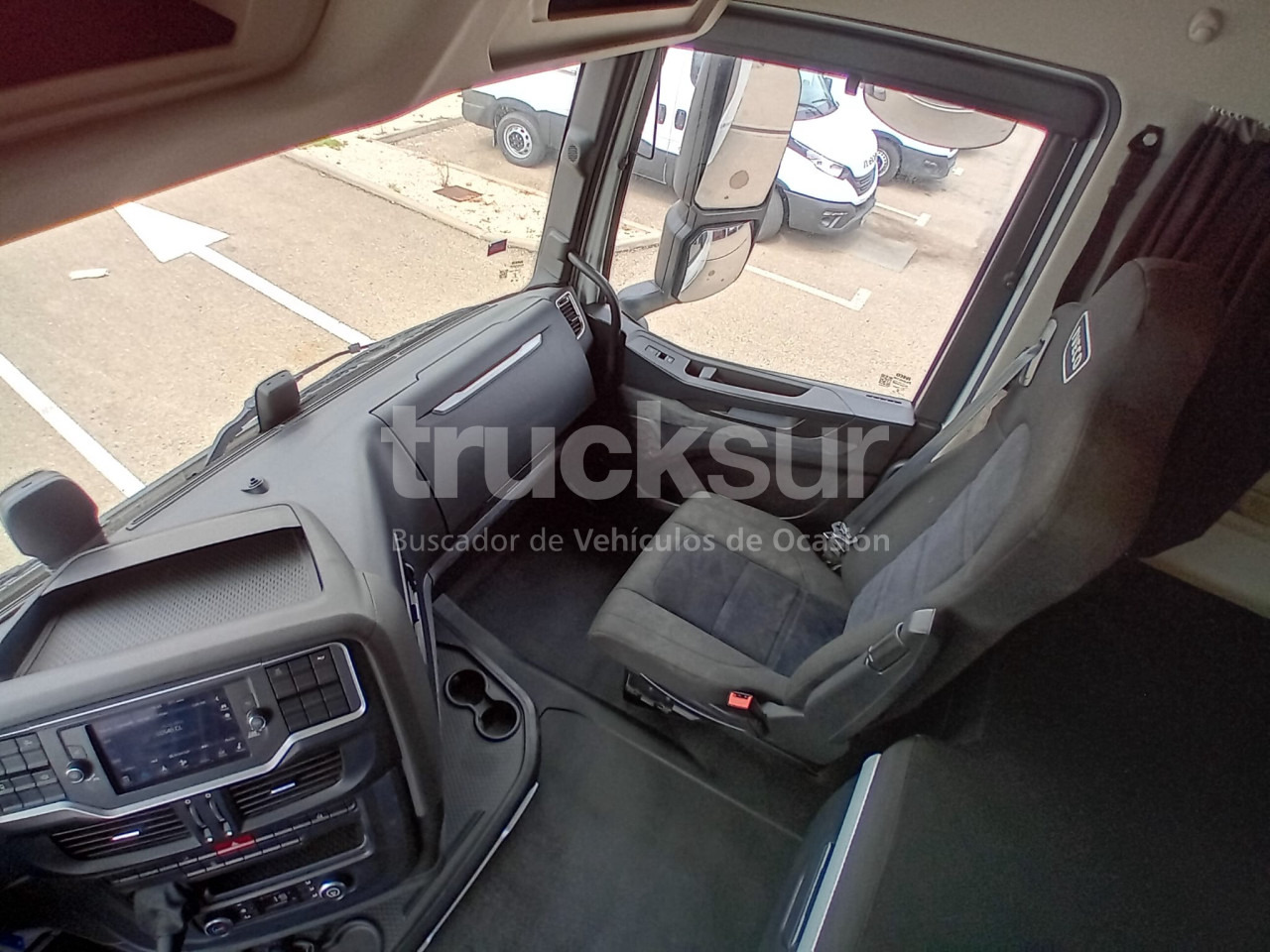 Tractor unit IVECO S-WAY AS440S51T/P: picture 18