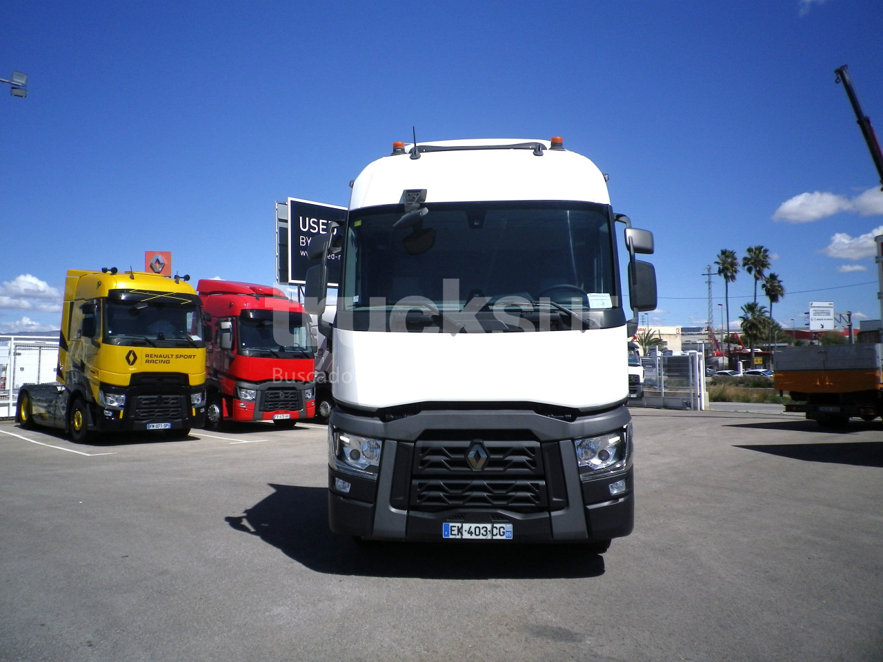 RENAULT T440 SLEEPER CAB - Tractor unit: picture 3 RENAULT T440 SLEEPER CAB - Tractor unit: picture 3