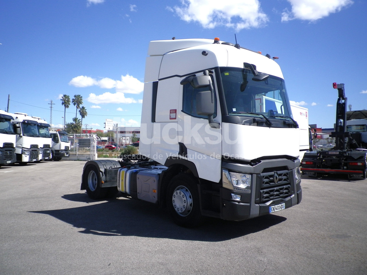 RENAULT T440 SLEEPER CAB - Tractor unit: picture 2 RENAULT T440 SLEEPER CAB - Tractor unit: picture 2