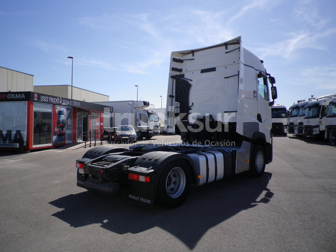 RENAULT T520 HIGH SLEEPER CAB - Tractor unit: picture 5 RENAULT T520 HIGH SLEEPER CAB - Tractor unit: picture 5