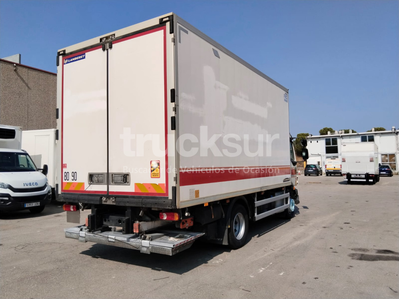 VOLVO FL250.12 - Refrigerator truck: picture 4 VOLVO FL250.12 - Refrigerator truck: picture 4