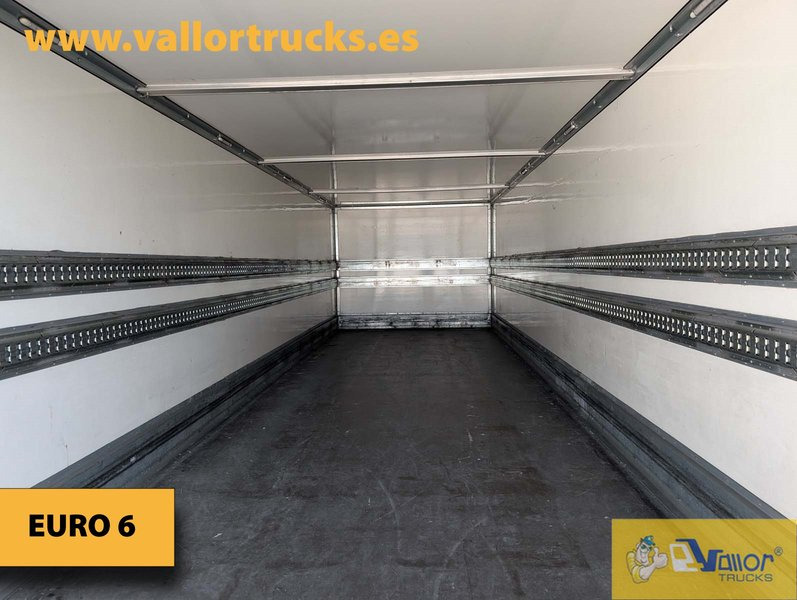 IVECO EUROCARGO 120E25 - Box truck: picture 4 IVECO EUROCARGO 120E25 - Box truck: picture 4