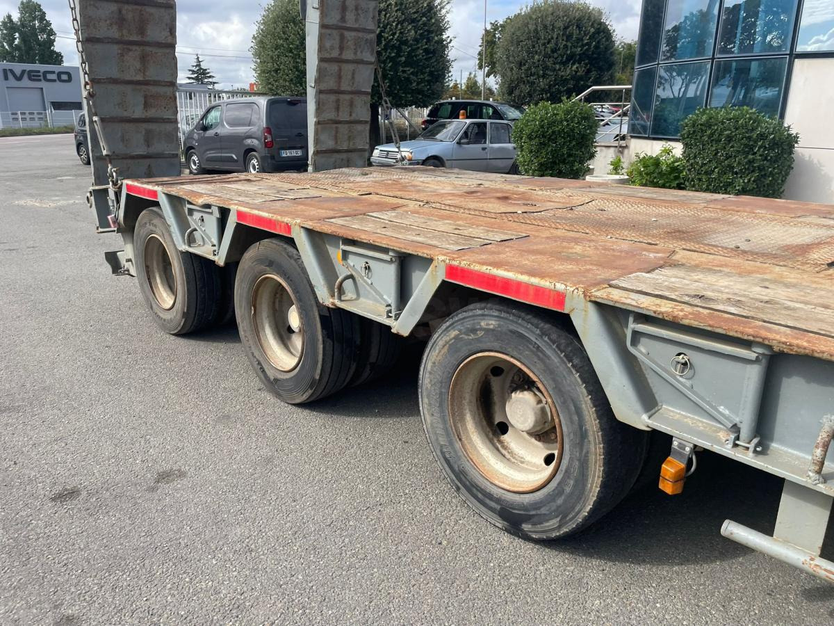 Actm  - Low loader semi-trailer: picture 4 Actm  - Low loader semi-trailer: picture 4
