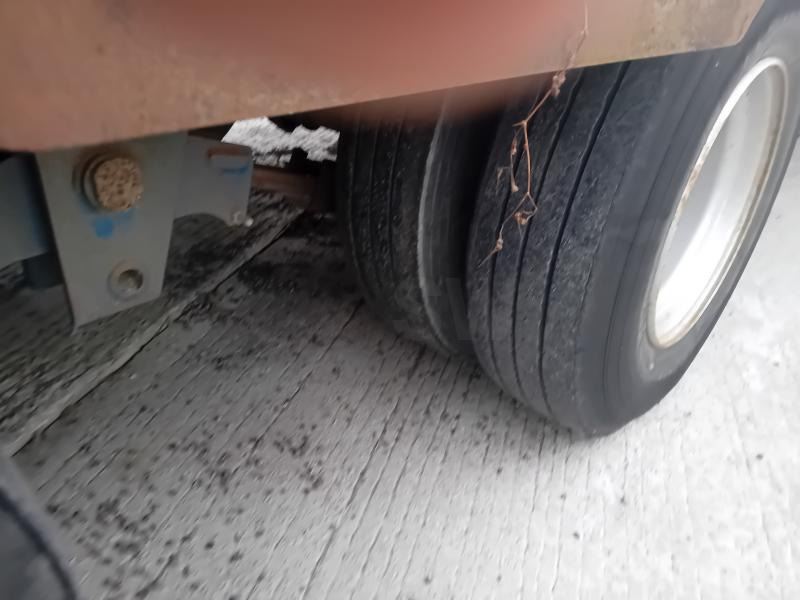 Castera  - Low loader semi-trailer: picture 4 Castera  - Low loader semi-trailer: picture 4