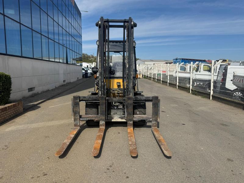Caterpillar DP45NT - Diesel forklift: picture 3 Caterpillar DP45NT - Diesel forklift: picture 3