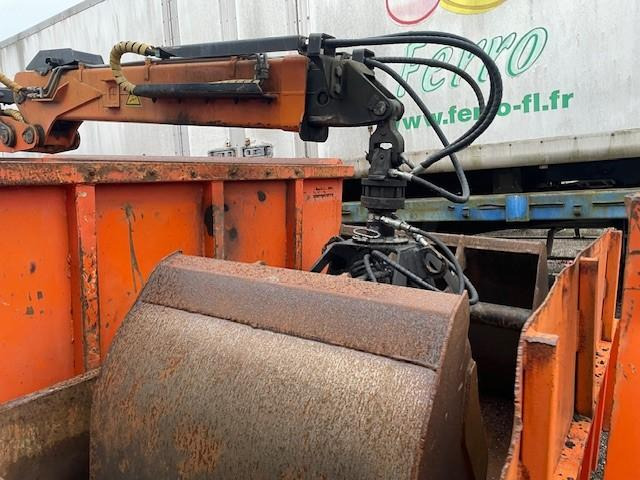 FOREZ BENNE BENNE ET GRUE SUR BERCE - Roll-off container: picture 3 FOREZ BENNE BENNE ET GRUE SUR BERCE - Roll-off container: picture 3