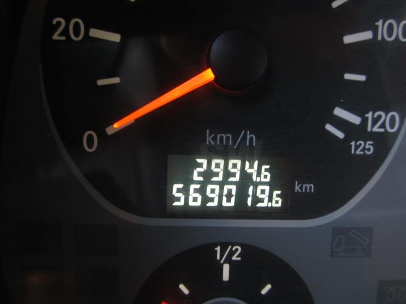 Hook lift truck Mercedes Actros 2636: picture 10