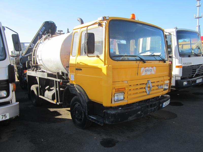 Renault Gamme S - Tank truck: picture 1 Renault Gamme S - Tank truck: picture 1