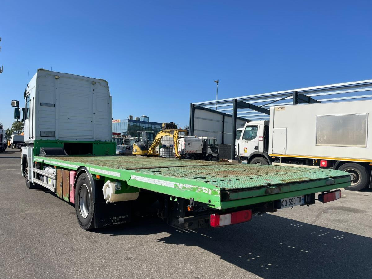 Renault Magnum 440 DXI - Dropside/ Flatbed truck: picture 3 Renault Magnum 440 DXI - Dropside/ Flatbed truck: picture 3