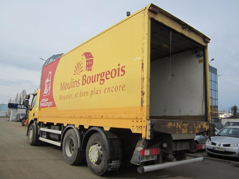 Box truck Renault Premium 430 DXI: picture 9