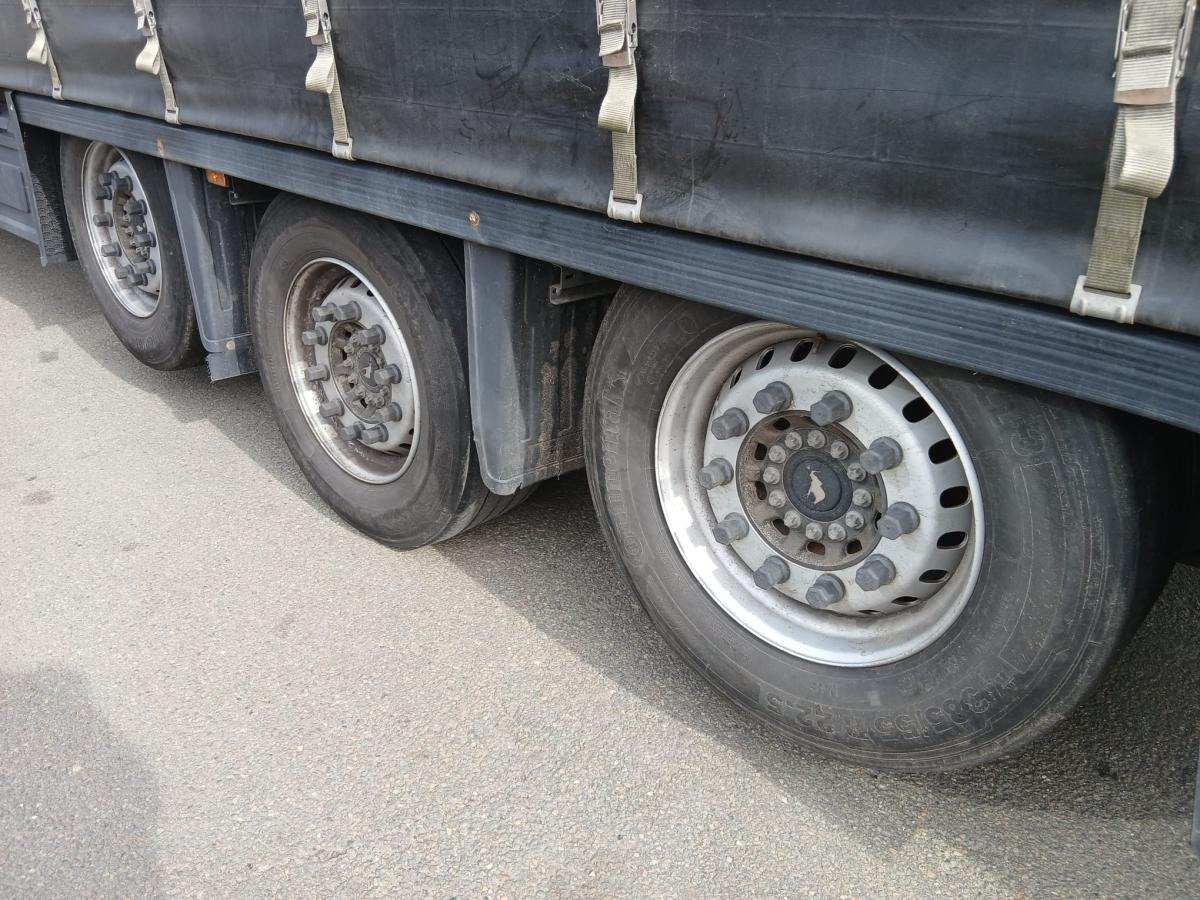 Curtainsider semi-trailer Schmitz Cargobull: picture 6 Curtainsider semi-trailer Schmitz Cargobull: picture 6